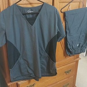 Xl/l scrub set. Butter soft UA